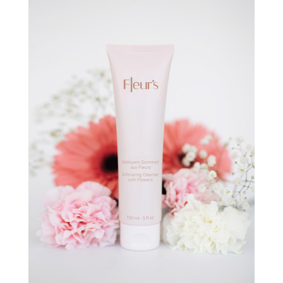 Exfoliating Cleanser with Flowers